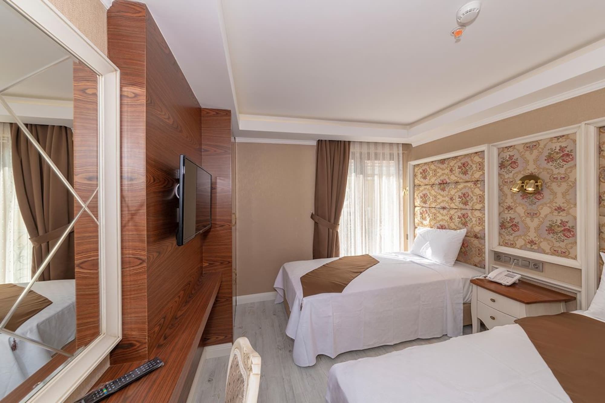 Sultan City Hotel イスタンブール エクステリア 写真